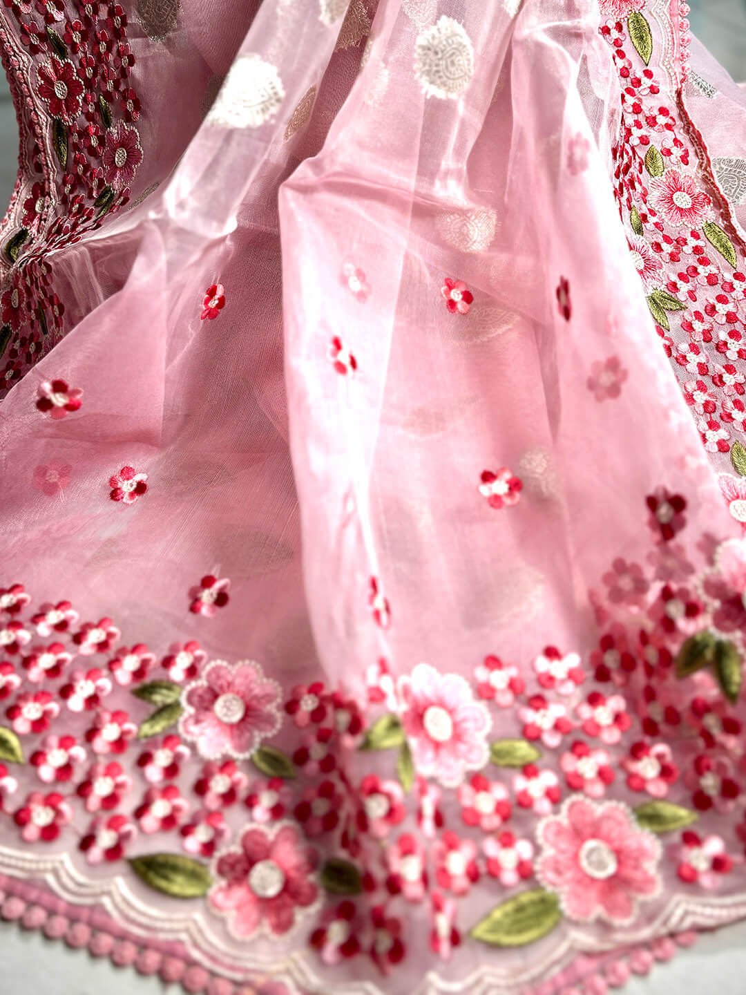 PASTEL PINK EMBROIDERED FANCY SAREE